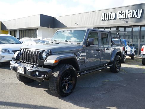 Used 2021 Jeep Gladiator Sport AWD/4WD image 5
