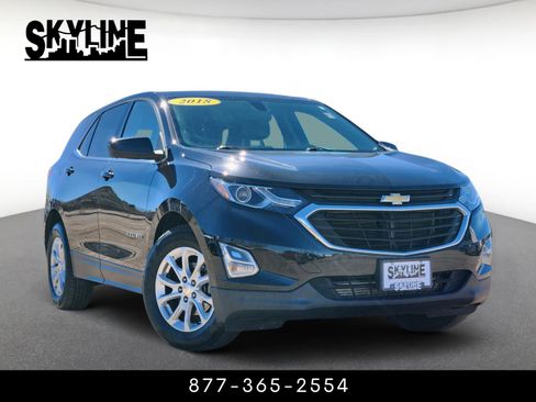 Used 2018 Chevrolet Equinox LT image 1