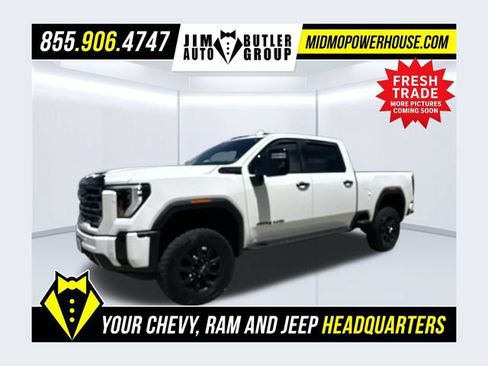 Used 2025 GMC Sierra 2500 AT4 w/ Technology Package AWD/4WD image 1