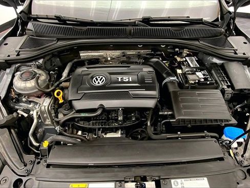 Used 2020 Volkswagen Jetta GLI Autobahn image 10