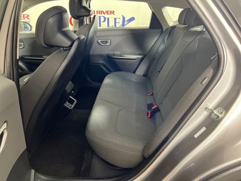Used 2025 Kia K4 FWD image 23