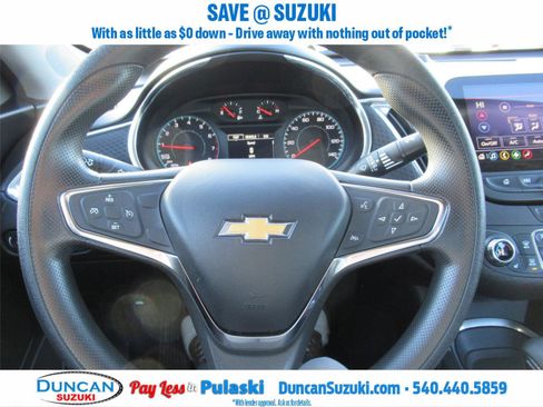 Used 2021 Chevrolet Malibu LT image 20