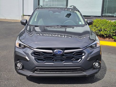 Used 2024 Subaru Crosstrek 2.0i Premium AWD/4WD image 2