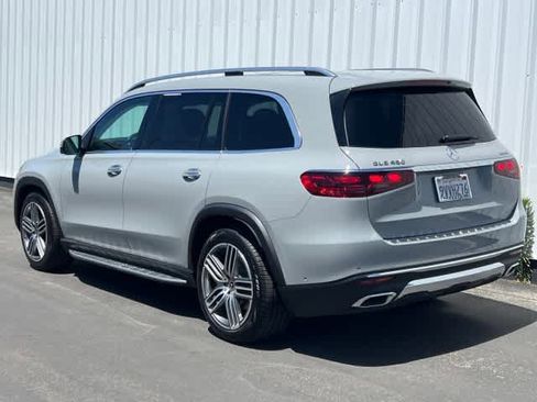 Used 2026 Mercedes-Benz GLS 450 4MATIC image 4