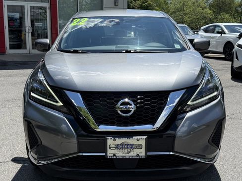 Used 2022 Nissan Murano S image 2