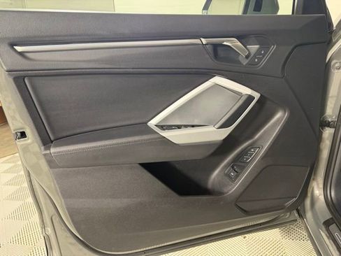 Used 2023 Audi Q3 2.0T Premium Plus w/ Premium Plus Package image 20