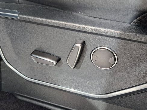 Certified 2023 Ford F150 Platinum w/ Equipment Group 701A High image 28