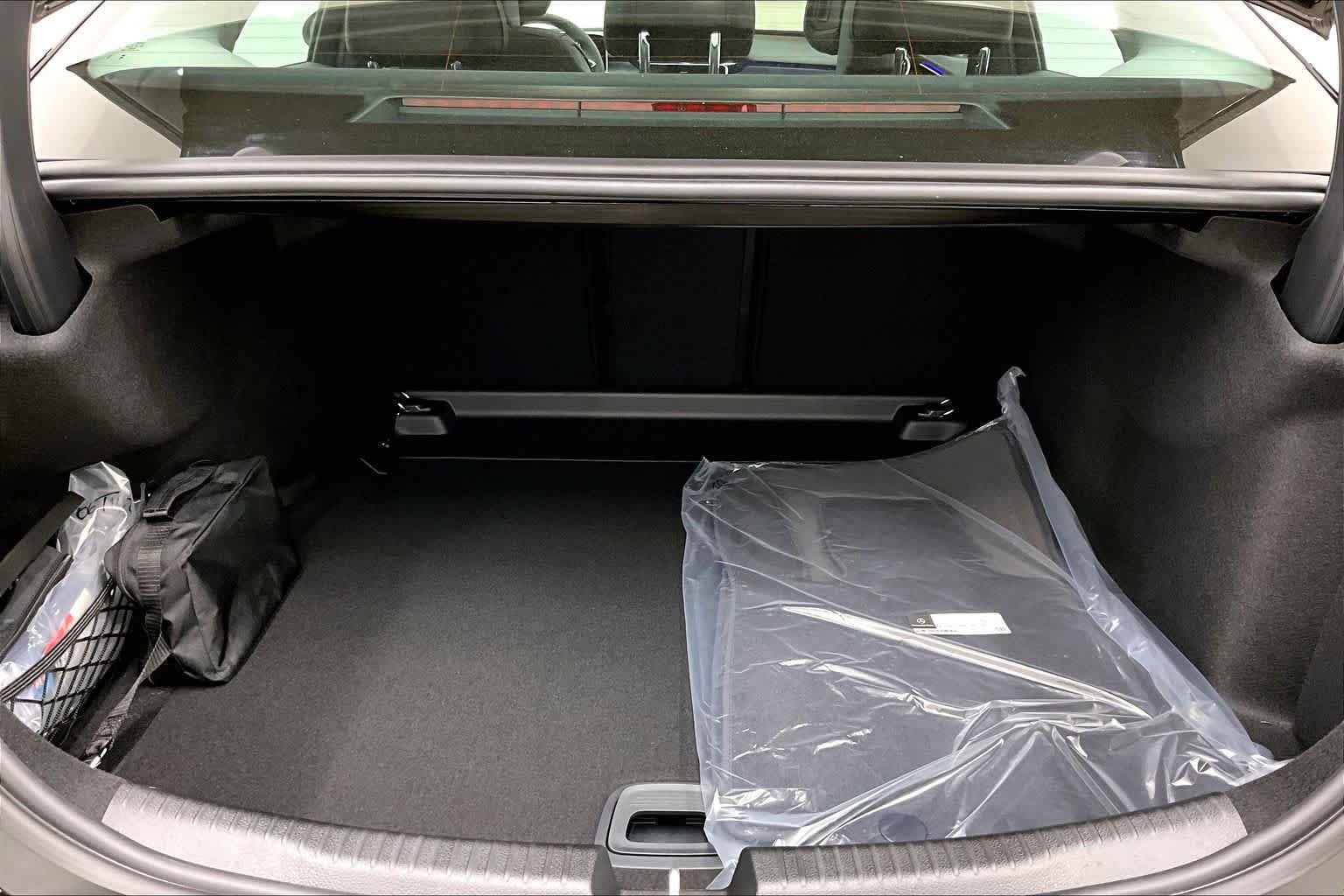 Used 2026 Mercedes-Benz C 300 Sedan image 15