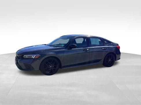 Used 2022 Honda Civic Sport image 3