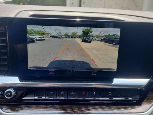 Certified 2022 GMC Sierra 1500 Elevation AWD/4WD image 15