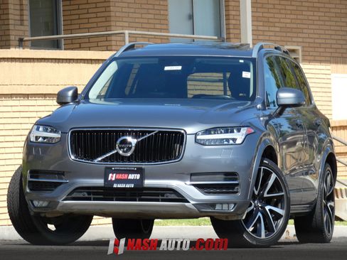 Used 2019 Volvo XC90 T6 Momentum w/ Advanced Package AWD/4WD image 4