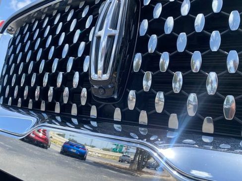 Used 2023 Lincoln Navigator Black Label AWD/4WD image 10