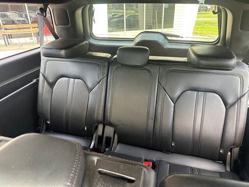 Used 2021 Ford Expedition Max Limited AWD/4WD image 20