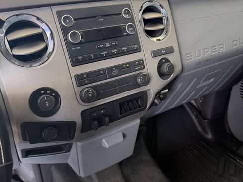 Used 2014 Ford F250 XLT AWD/4WD image 15