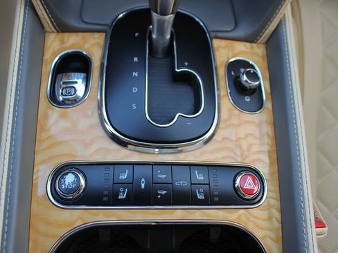 Used 2016 Bentley Continental GT AWD/4WD image 29