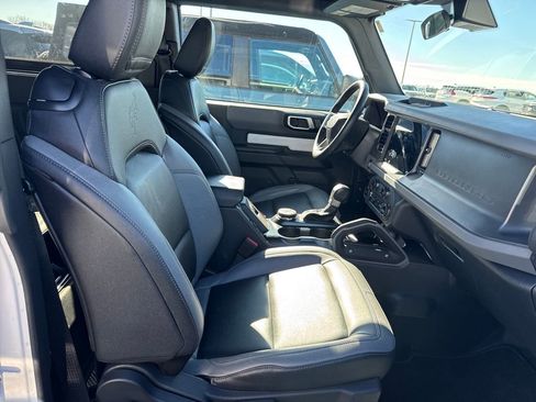 Used 2024 Ford Bronco Big Bend image 10