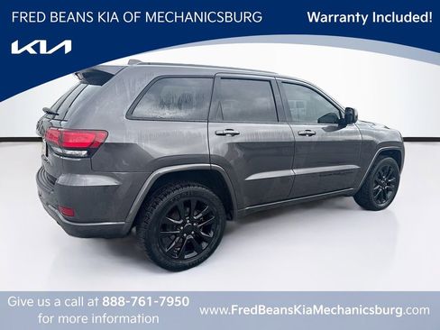 Used 2019 Jeep Grand Cherokee Altitude image 6