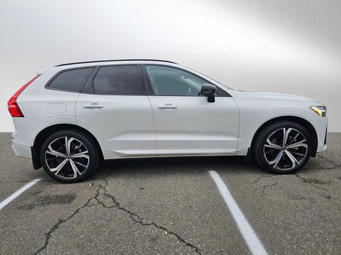Certified 2023 Volvo XC60 B6 Ultimate w/ Protection Package Premier image 2