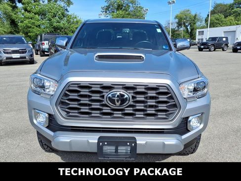 Used 2023 Toyota Tacoma TRD Sport w/ Technology Package AWD/4WD image 7