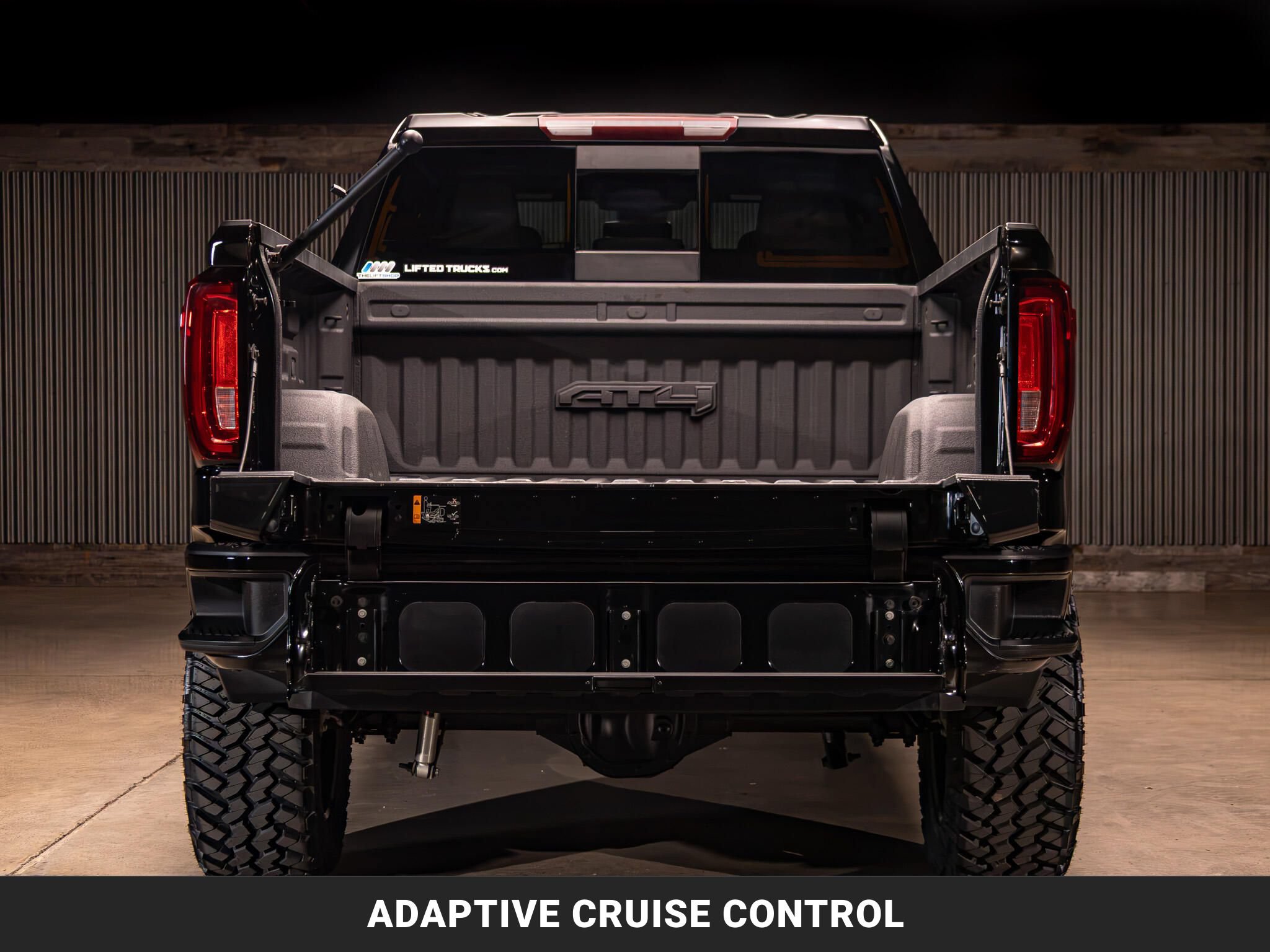 Used 2023 GMC Sierra 1500 AT4 w/ AT4 Preferred Package AWD/4WD image 9