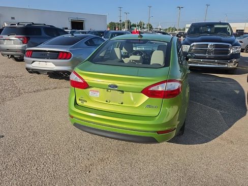 Used 2019 Ford Fiesta SE FWD image 6