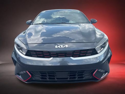 Used 2023 Kia Forte GT-Line w/ GT-Line Premium Package FWD image 2