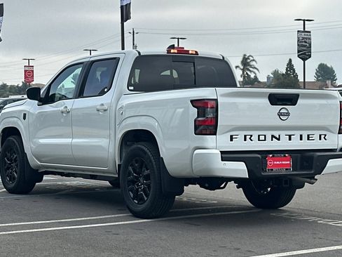 New 2026 Nissan Frontier SV w/ SV Convenience Package image 6