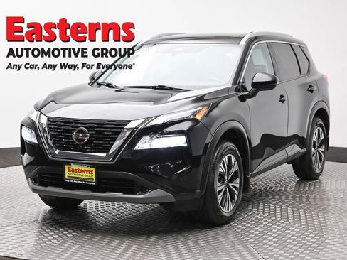 Used 2021 Nissan Rogue SV w/ Premium Package image 1