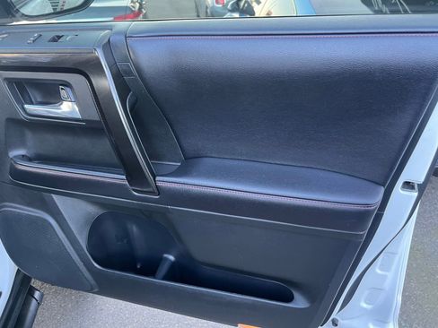 Used 2017 Toyota 4Runner TRD Pro image 32