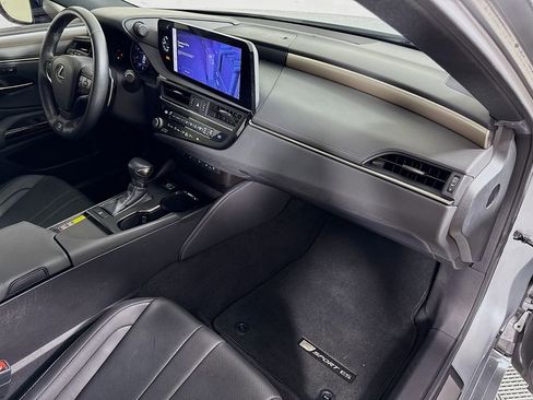 Certified 2023 Lexus ES 350 F Sport image 31