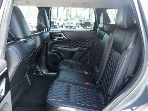 Used 2022 Mitsubishi Outlander SEL FWD image 33