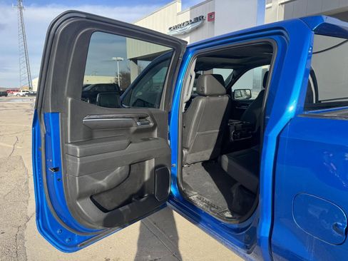 Used 2022 Chevrolet Silverado 1500 LTZ image 8