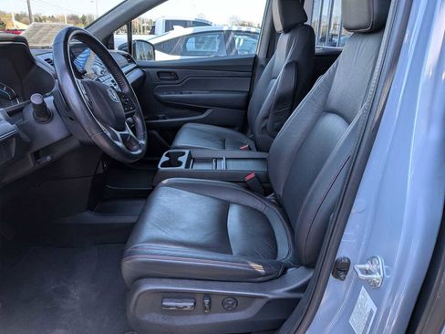 Certified 2023 Honda Odyssey Sport image 15