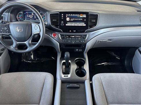 Certified 2020 Honda Pilot EX image 4