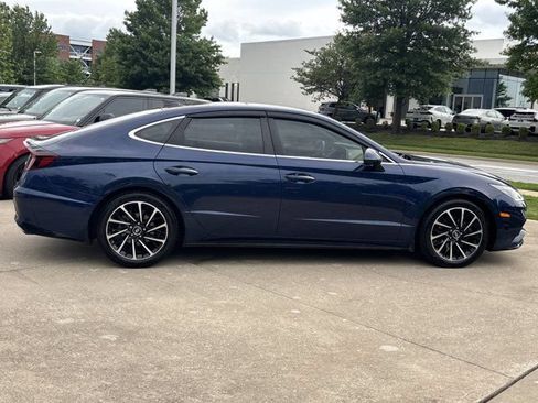 Used 2021 Hyundai Sonata Limited FWD image 2