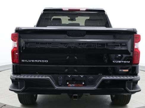 Used 2023 Chevrolet Silverado 1500 Custom AWD/4WD image 6