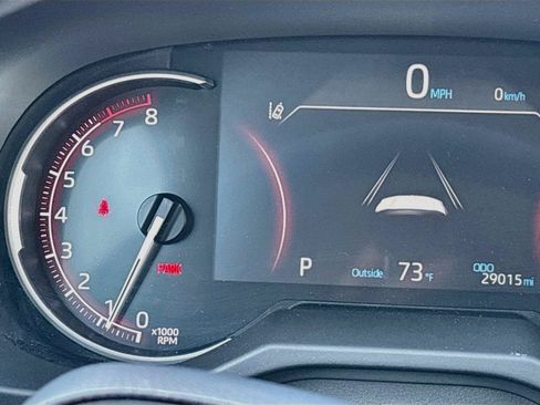 Used 2025 Toyota RAV4 XLE AWD/4WD image 18