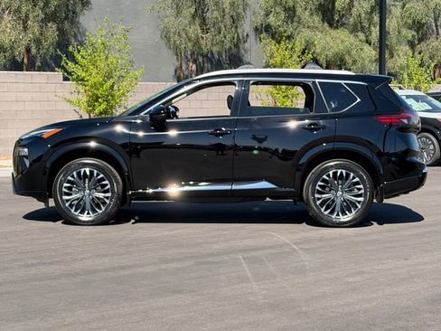 New 2026 Nissan Rogue Platinum AWD/4WD image 2