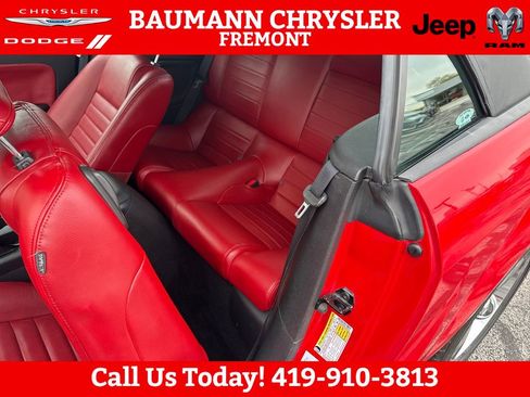 Used 2006 Ford Mustang GT Premium RWD image 23