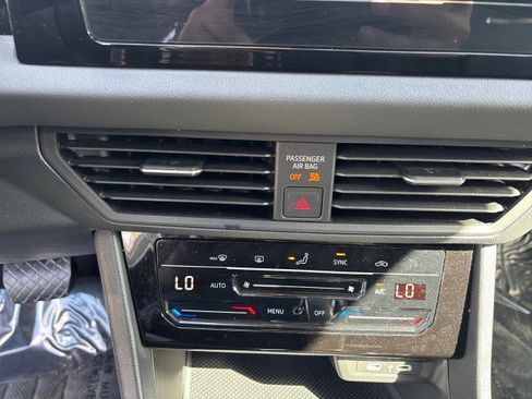 Used 2025 Volkswagen Jetta S image 18