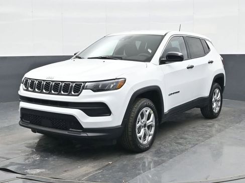 Used 2025 Jeep Compass Sport AWD/4WD image 1