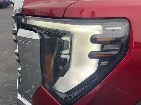 New 2026 GMC Sierra 2500 SLT w/ SLT Premium Package image 13