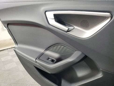 Used 2025 Audi A5 2.0T Premium Plus w/ Premium Plus AWD/4WD image 18