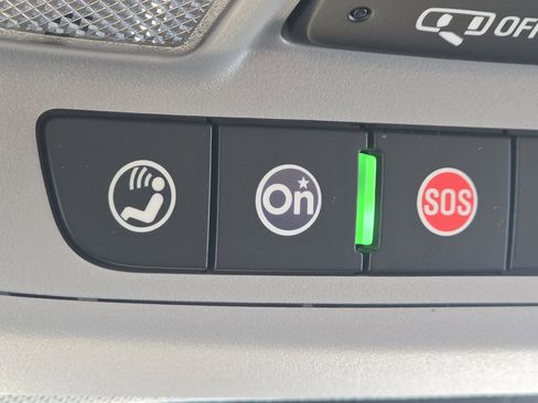 Used 2022 Chevrolet Equinox LT image 12