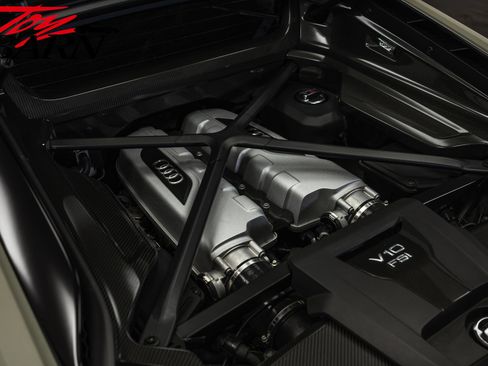 Used 2017 Audi R8 V10 plus image 56