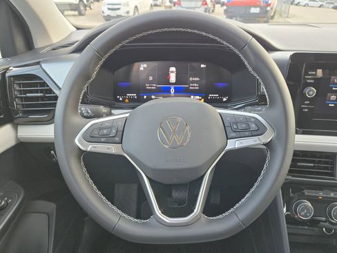 New 2026 Volkswagen Taos S image 10
