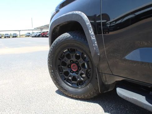 Used 2025 Toyota Sequoia TRD Pro AWD/4WD image 16