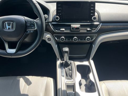 Used 2019 Honda Accord EX-L image 11