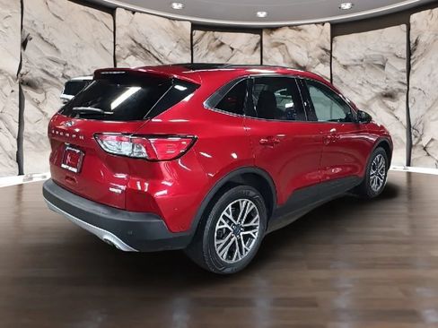 Used 2020 Ford Escape SEL AWD/4WD image 21