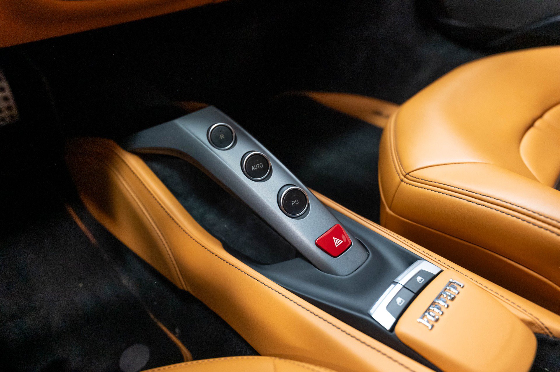 Used 2016 Ferrari 488 GTB RWD image 16